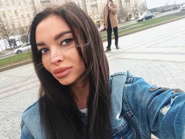 Блоггер Юлиана Миллер Блоггер Юлиана Миллер