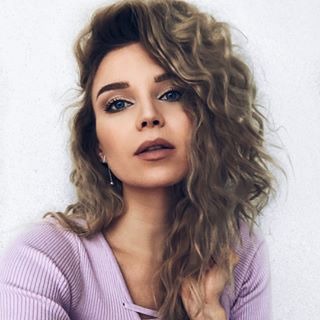 Блоггер Анна Овсянкина Блоггер Анна Овсянкина