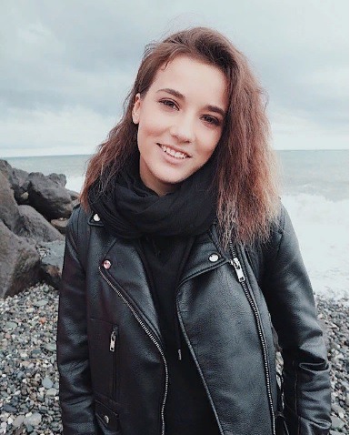 Блоггер Александра Бродская Блоггер Александра Бродская