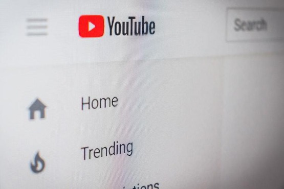 вертикальная реклама в YouTube вертикальная реклама в YouTube
