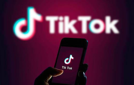 Как TikTok может поместить трек на вершину Billboard Hot Как TikTok может поместить трек на вершину Billboard Hot