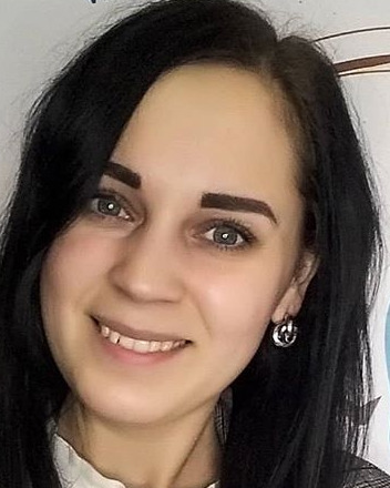 Блогер Женя Савичева Блогер Женя Савичева