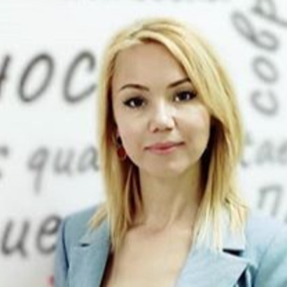 Блогер Надежда Лукиянова