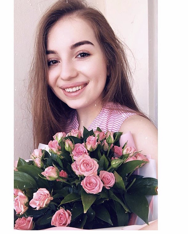 Блогер Иза Джарyлаева Блогер Иза Джарyлаева