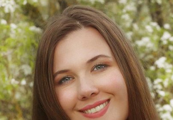 Блогер Ксения Естафеева