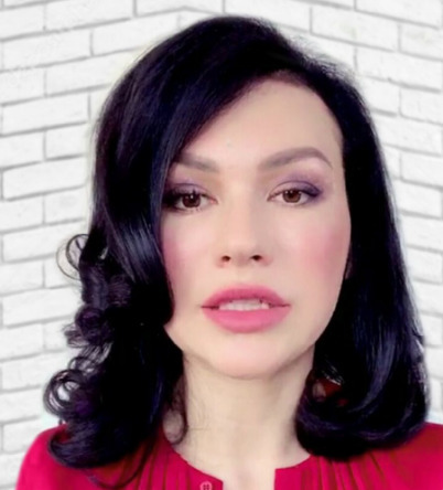 Блогер Юлия Спиридонова-Микеда Блогер Юлия Спиридонова-Микеда