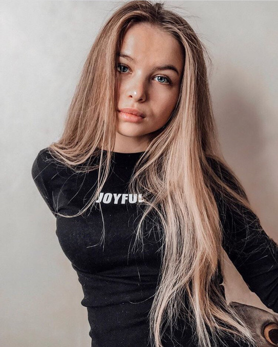 Блогер Дарья Беляева Блогер Дарья Беляева