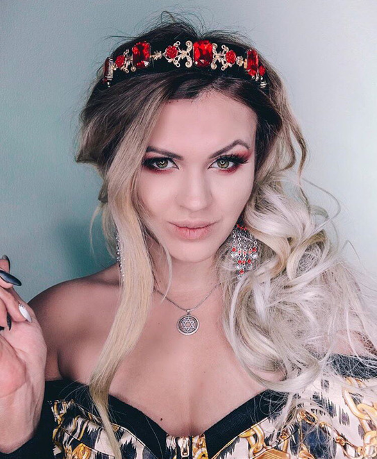 Блогер Олеся Мелехина Блогер Олеся Мелехина
