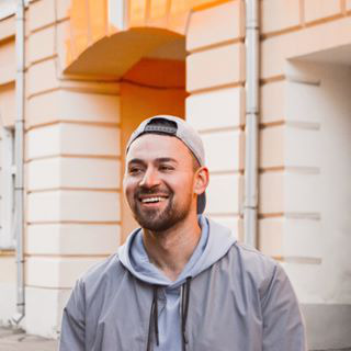 Блогер Анатолий Ширяев Блогер Анатолий Ширяев