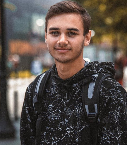 Блогер Юрий Форрат Блогер Юрий Форрат