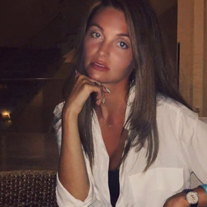 Блогер Алена Зотова