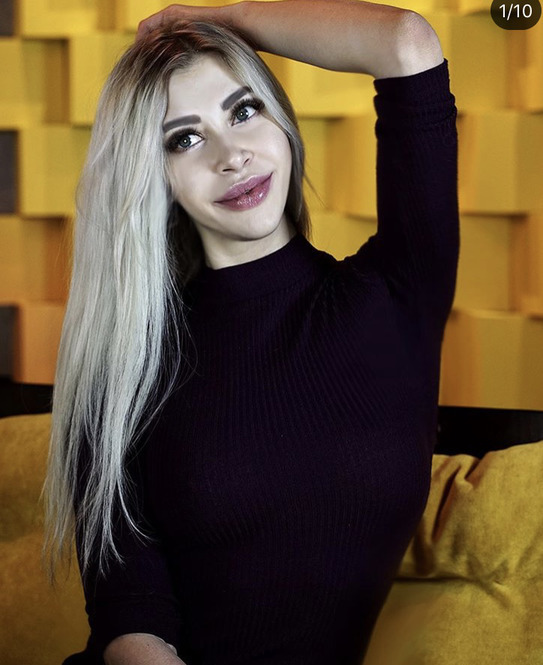 Блогер Яна Ковалевская