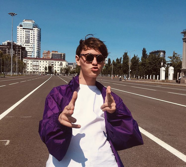 Блогер Олег Шарлот Блогер Олег Шарлот