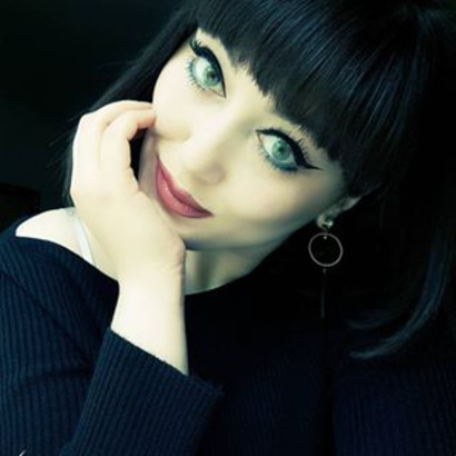 Блогер Мира Даутова