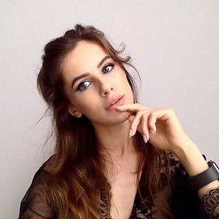 Блогер Анна Братц Блогер Анна Братц
