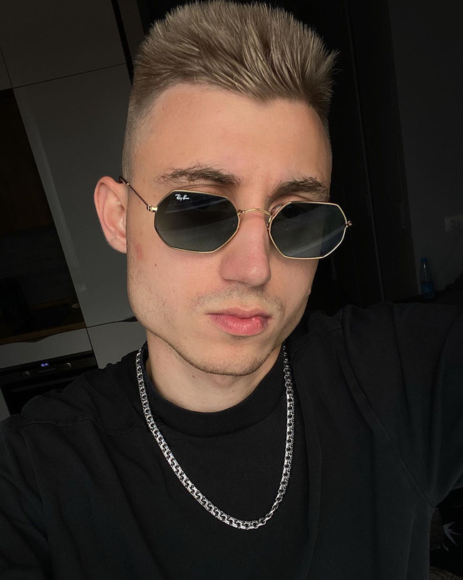 Блогер Макс Браун Блогер Макс Браун