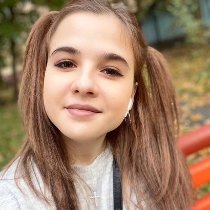 Блогер Анна Леоненко