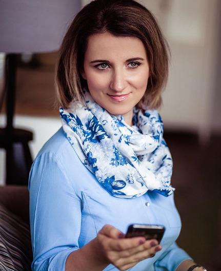 Блогер Анна Шуст