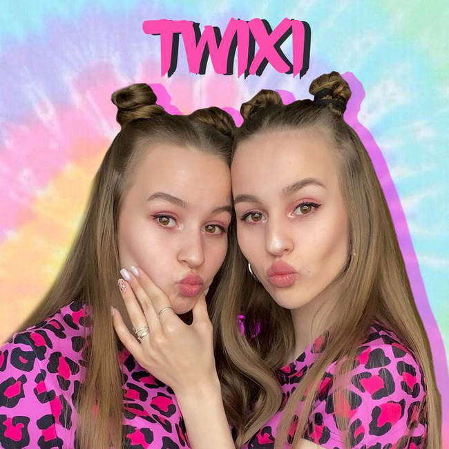 Блогер Близняшки TWIXI Блогер Близняшки TWIXI