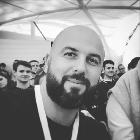 Блогер Вячеслав Носко Блогер Вячеслав Носко
