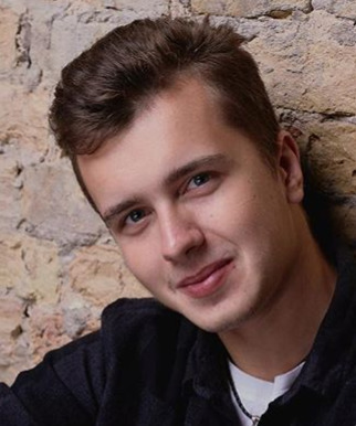 Блогер Денис Ребров Блогер Денис Ребров