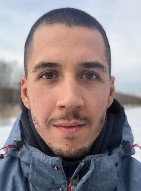 Блогер Андрей Гордеев Блогер Андрей Гордеев