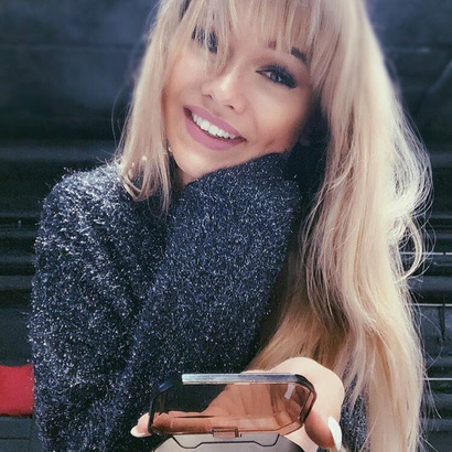 Блогер Ксения Зайцева