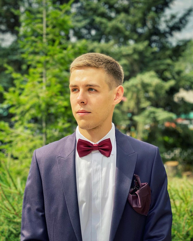 Блогер Филипп Лопаткин Блогер Филипп Лопаткин
