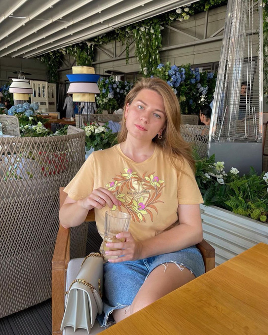 Блогер Марианна Весна Блогер Марианна Весна