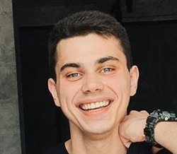 Блогер deminrj Блогер deminrj
