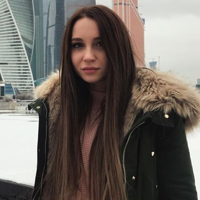 Блогер Юлия Годунова