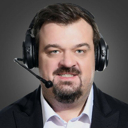 Известный блогер - Василий Уткин