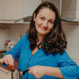 Блогер Юлия Артемова