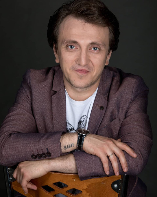 Блогер Денис Дорохов