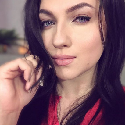 Блогер Елена Севелениюм
