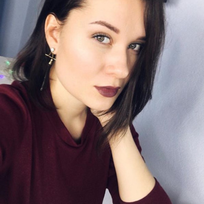 Блогер Таня Эмили