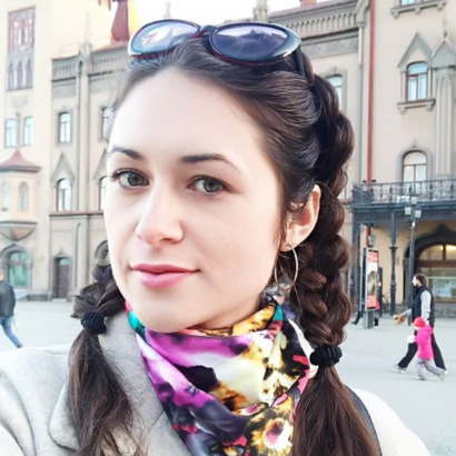 Блогер Анастасия Флешка