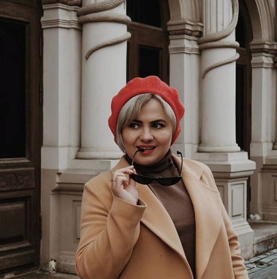 Блогер Юлия Абрамова