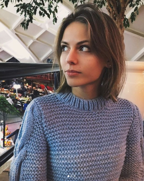 Блогер Юлия Аброскина