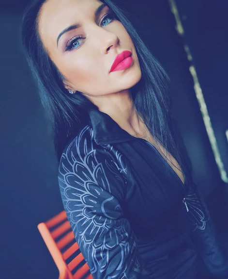 Блогер Ксения Шевелева