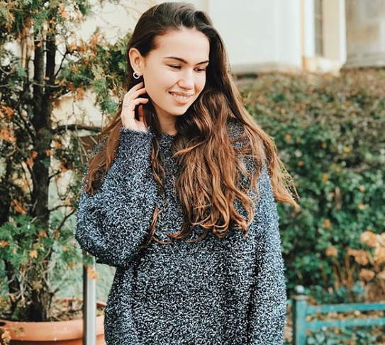 Блогер Ксения Молоткова Блогер Ксения Молоткова