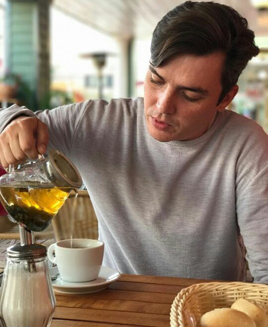 Блогер Евгений Кузин Блогер Евгений Кузин
