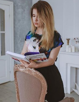 Блогер Виктория Сорветте