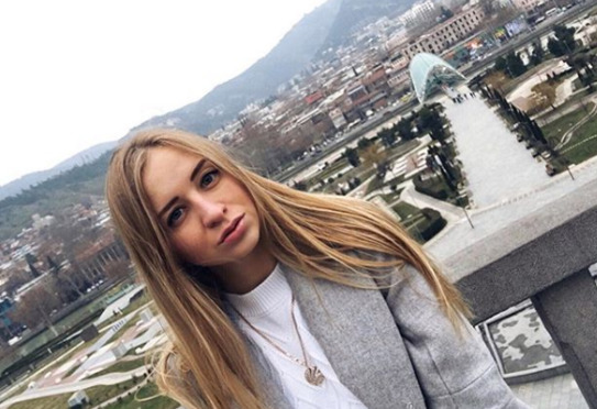 Блогер Лена Кудрявцева Блогер Лена Кудрявцева
