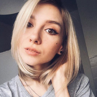 Блогер Леся Поплавская